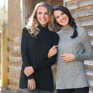 Mud Pie // sz S black knit turtleneck ribbed tunic